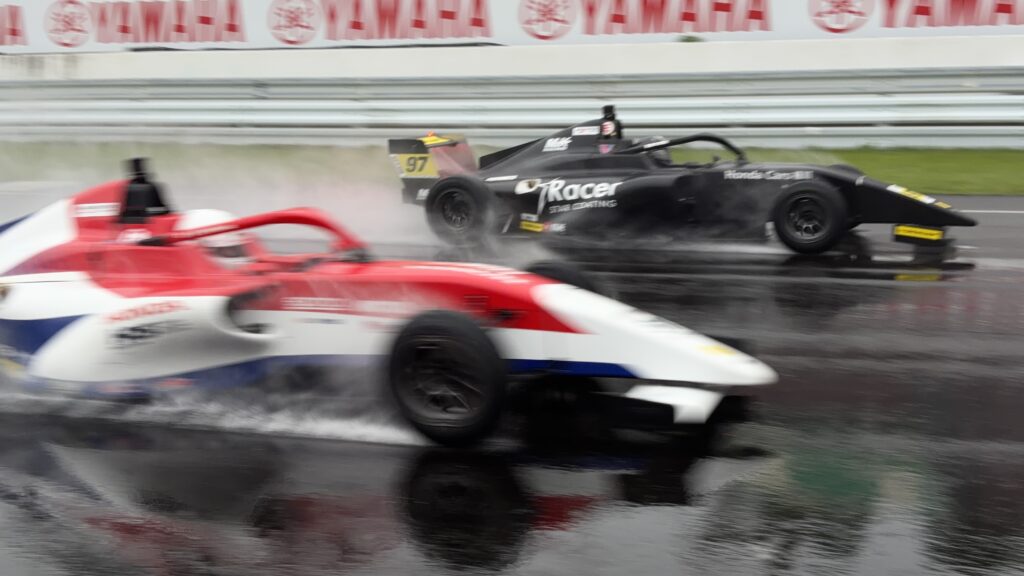 SUGO,F4,wet